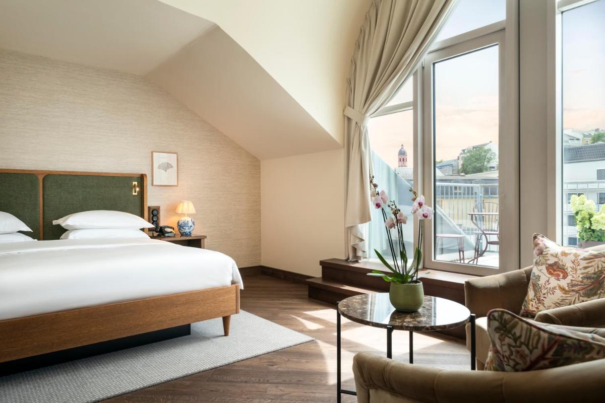 Ein Bett oder Betten in einem Zimmer der Unterkunft Brunfels Hotel, in the Unbound Collection by Hyatt
