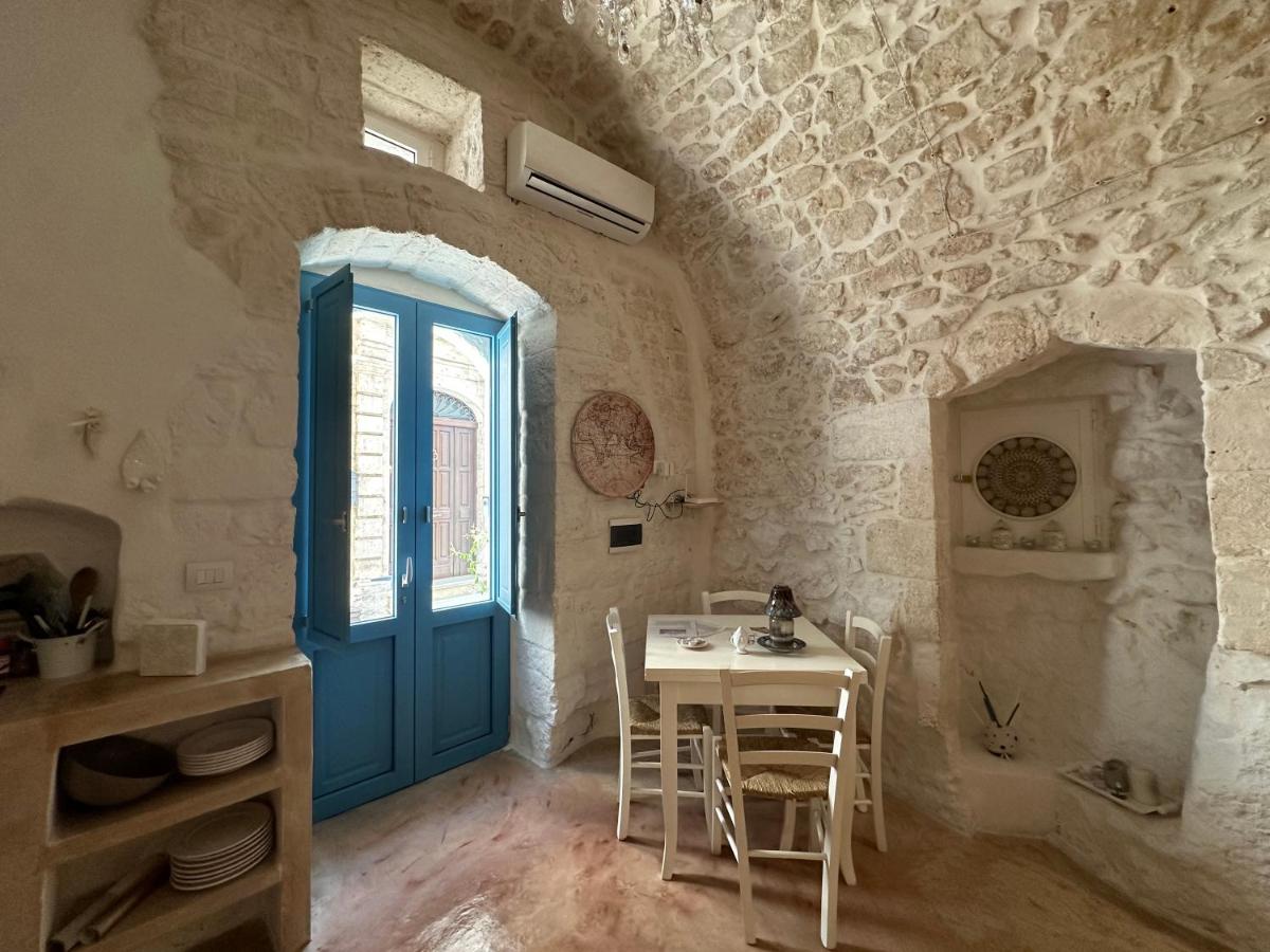 Bianco Calce - Ostuni - Housity