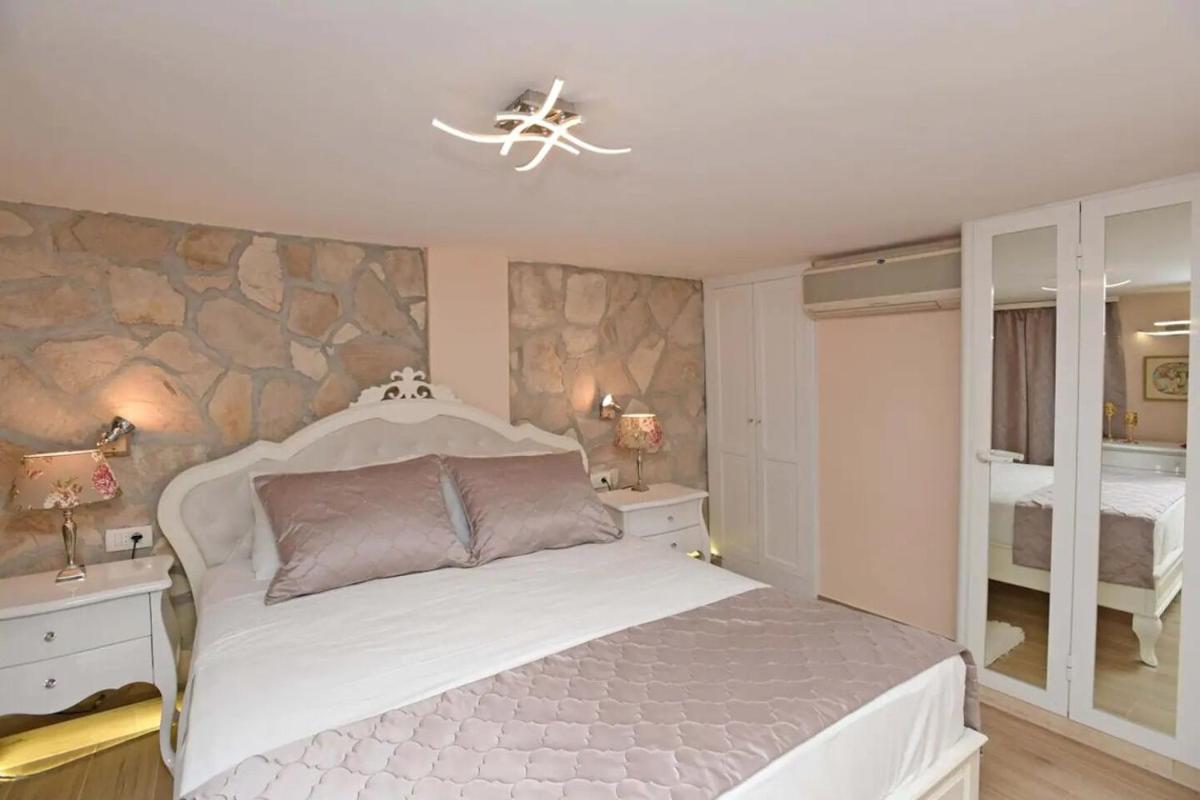 House Star 1 - Housity