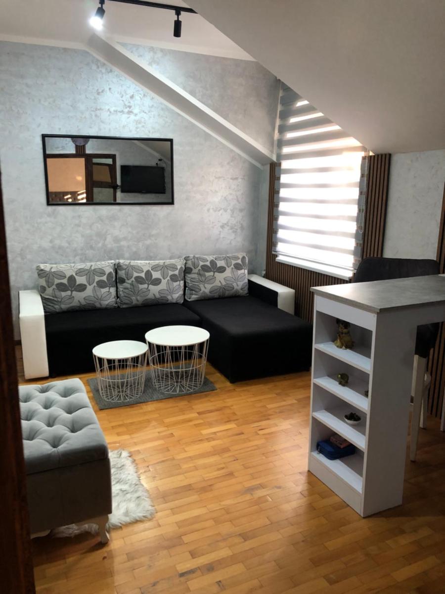 Delux Apartmani Požarevac - Housity