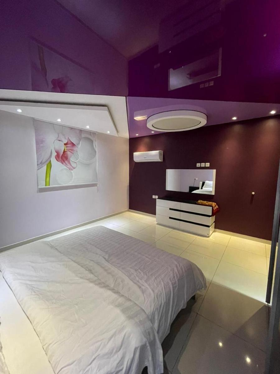 Deluxe Furnished Apartments - Housity