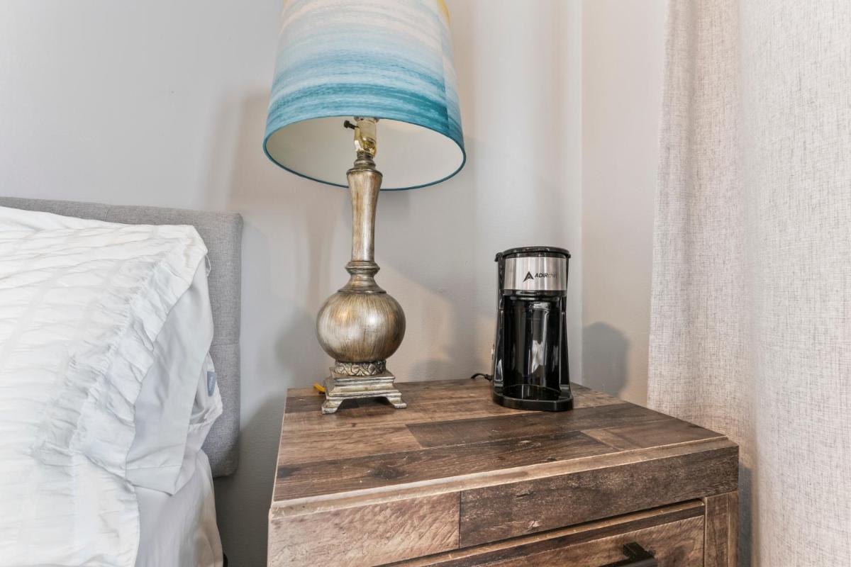 Quiet And Comfortable Deluxe - Housity