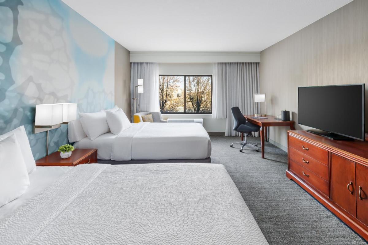 Courtyard by Marriott Roseville Galleria Mall/Creekside Ridge Drive - Housity
