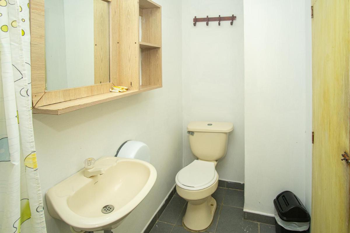Hotel Playa Divina - Housity
