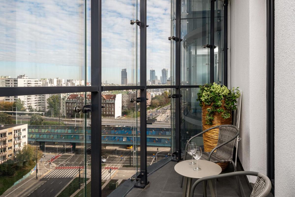 Kasprzaka 29 Bliska Wola Tower By Perfect Apart - Housity