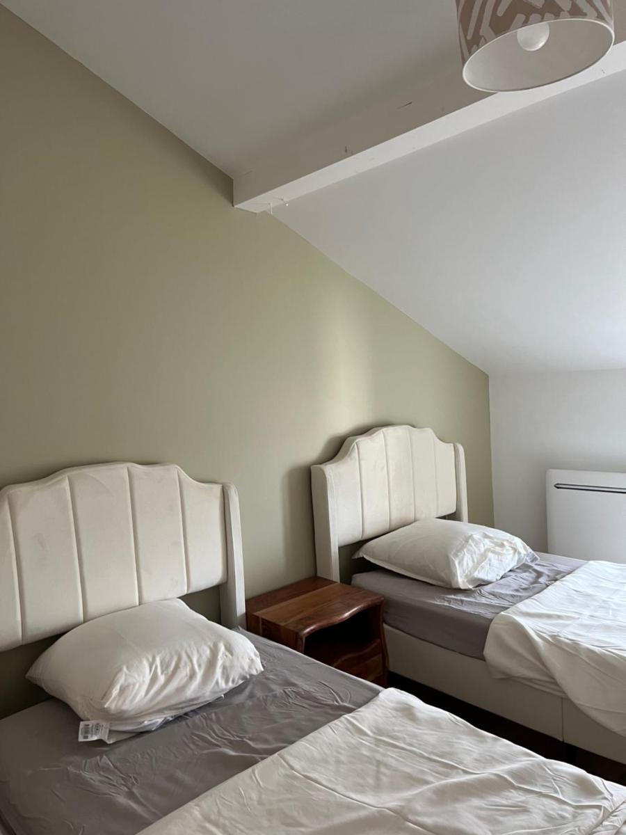 Bel appartement centre de Saint amour - Housity