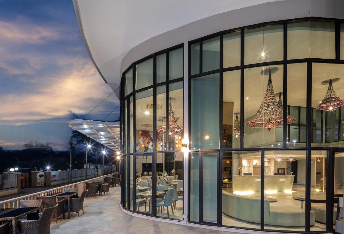 Hotel Selene Chiang Rai - Housity