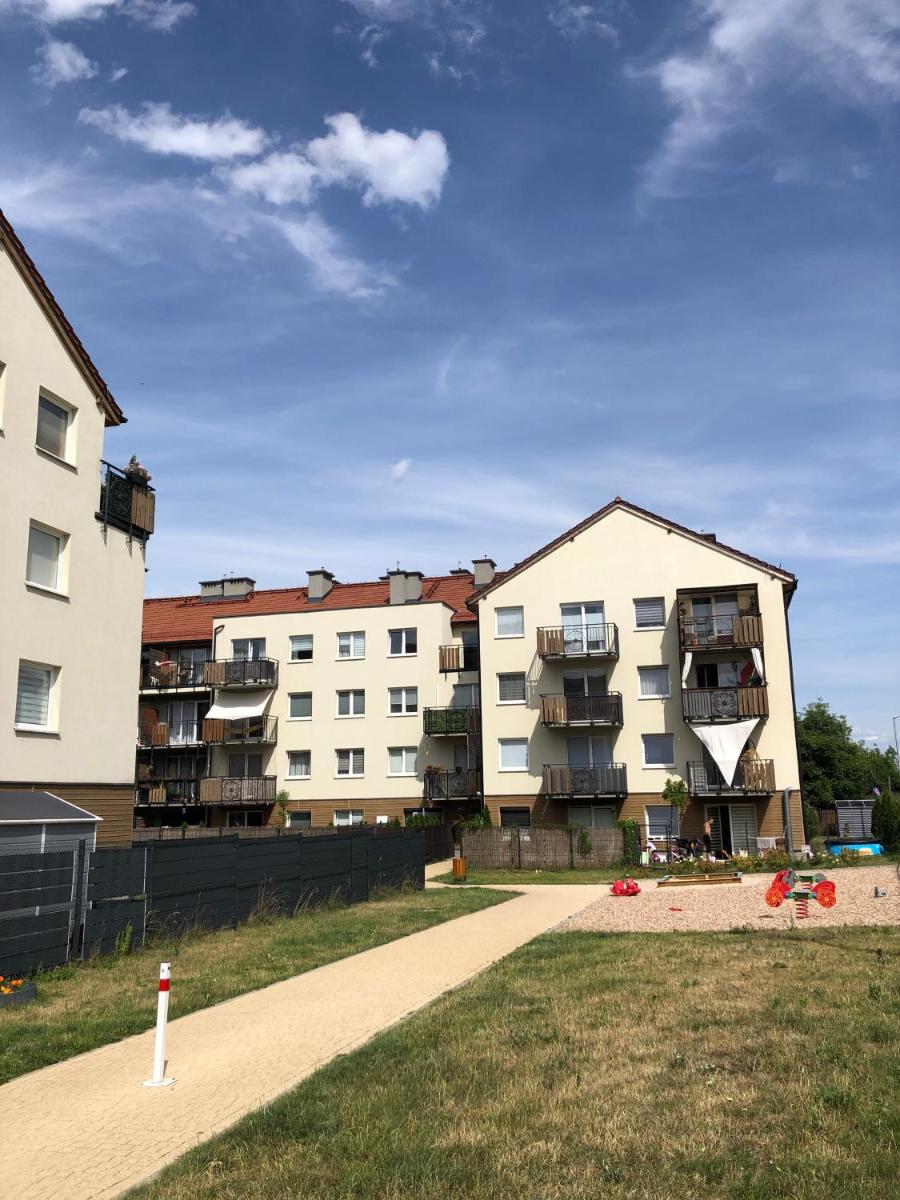 Urocze mieszkanie z ogródkiem i bezpłatny parking - Hizvo
