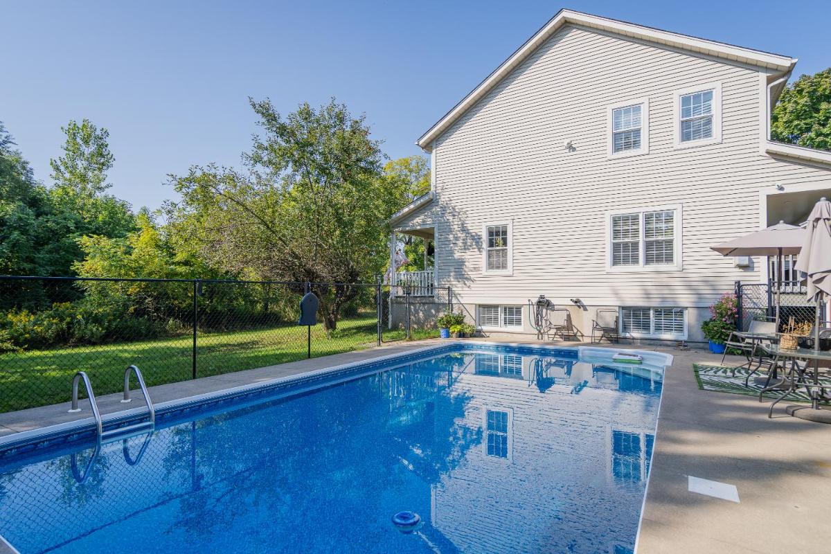 Old Town Country Landing - Housity