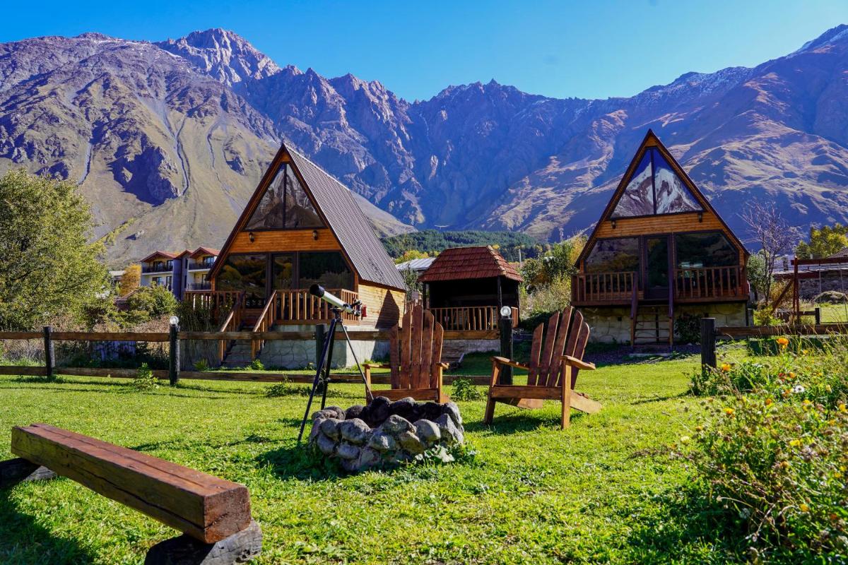 Hillside Kazbegi - Housity