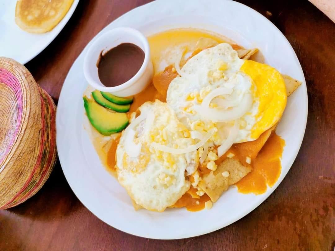 Hotel Santa María Homun - Housity