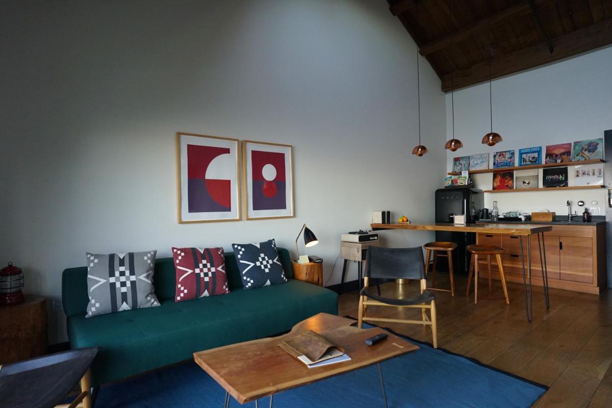 Timber Cove Resort - Housity