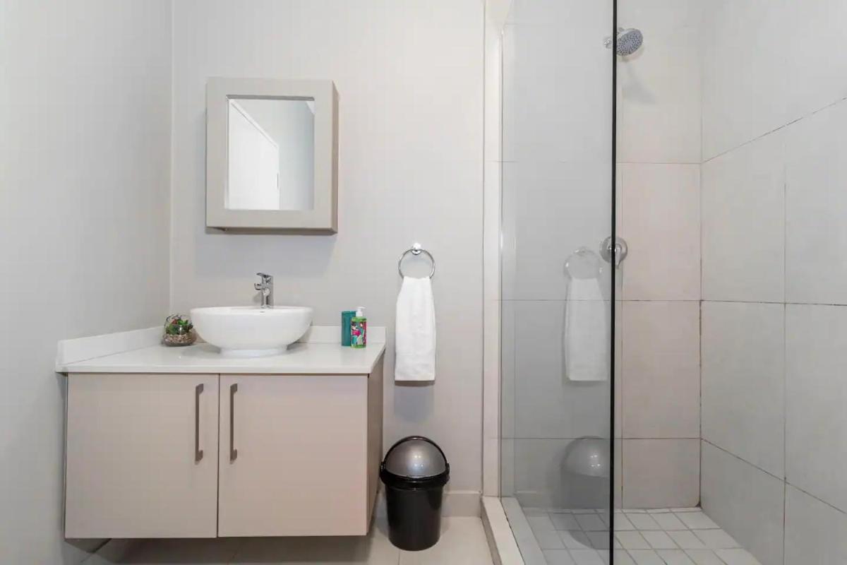 Good Luck Homes - 2br Apartment - Housity