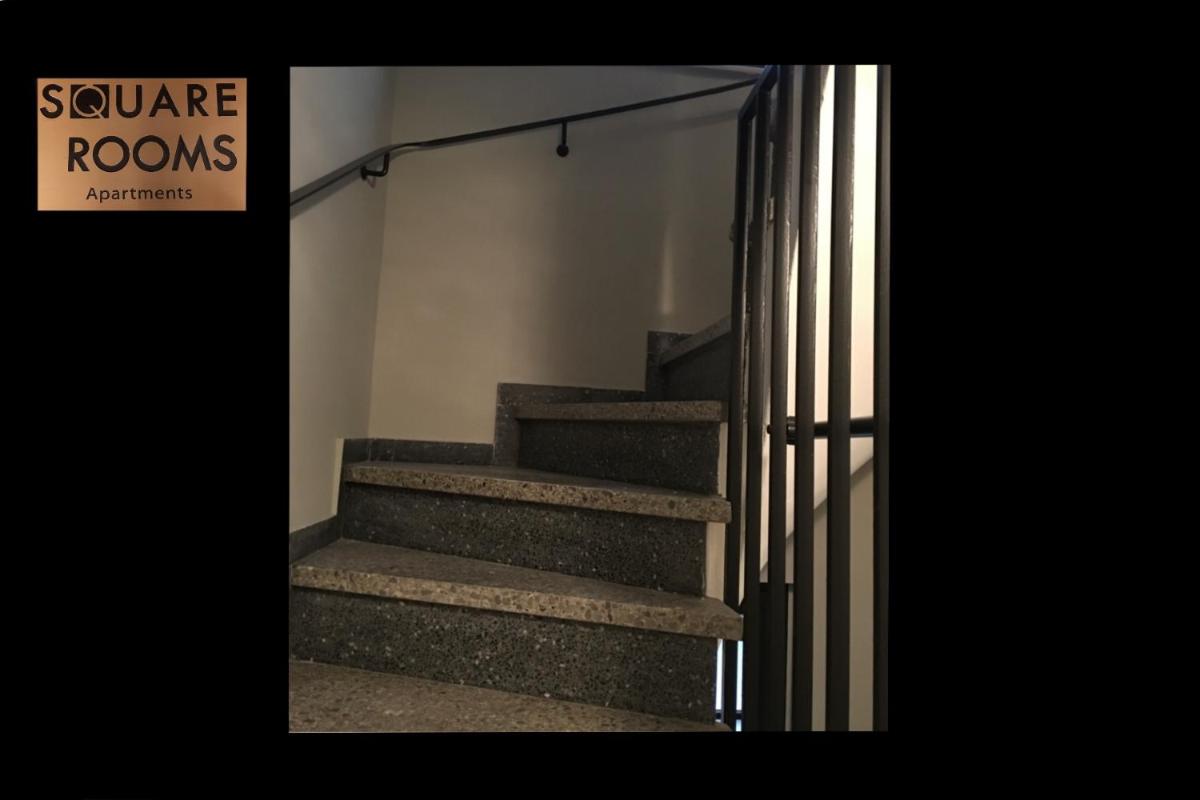 Square Rooms 8 - Housity