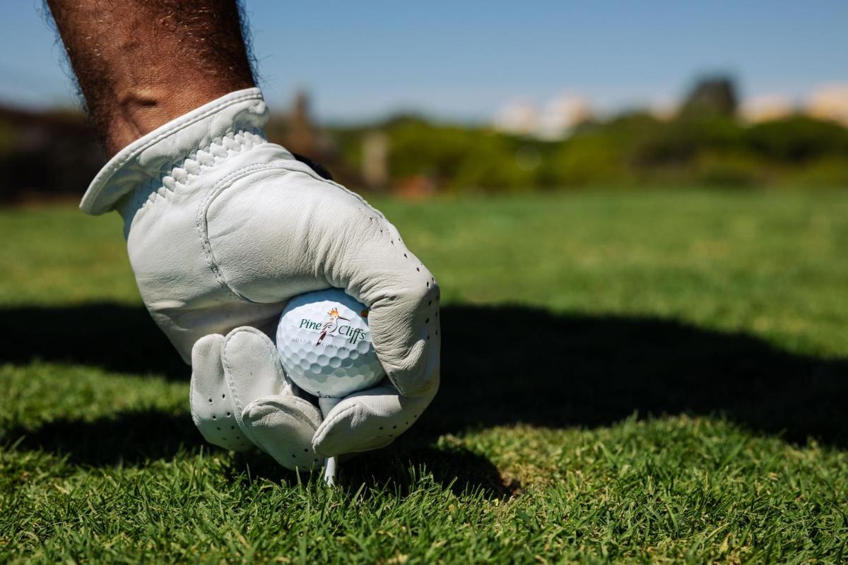 As comodidades de golfe no hotel ou nas proximidades