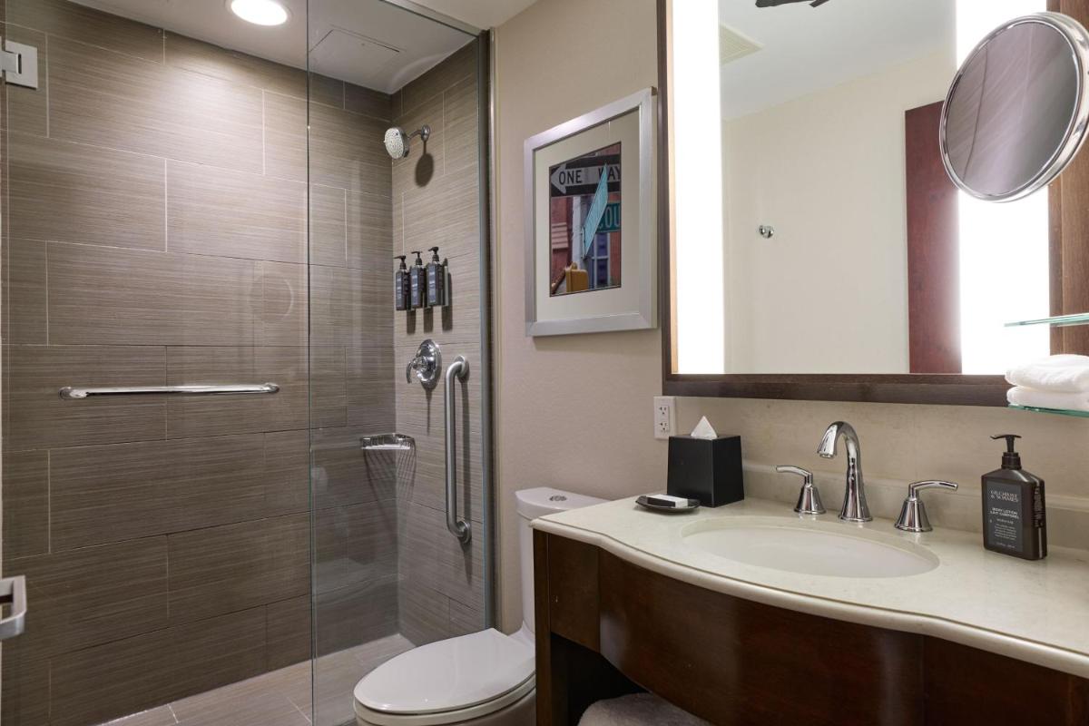 Sheraton Brooklyn New York - Housity