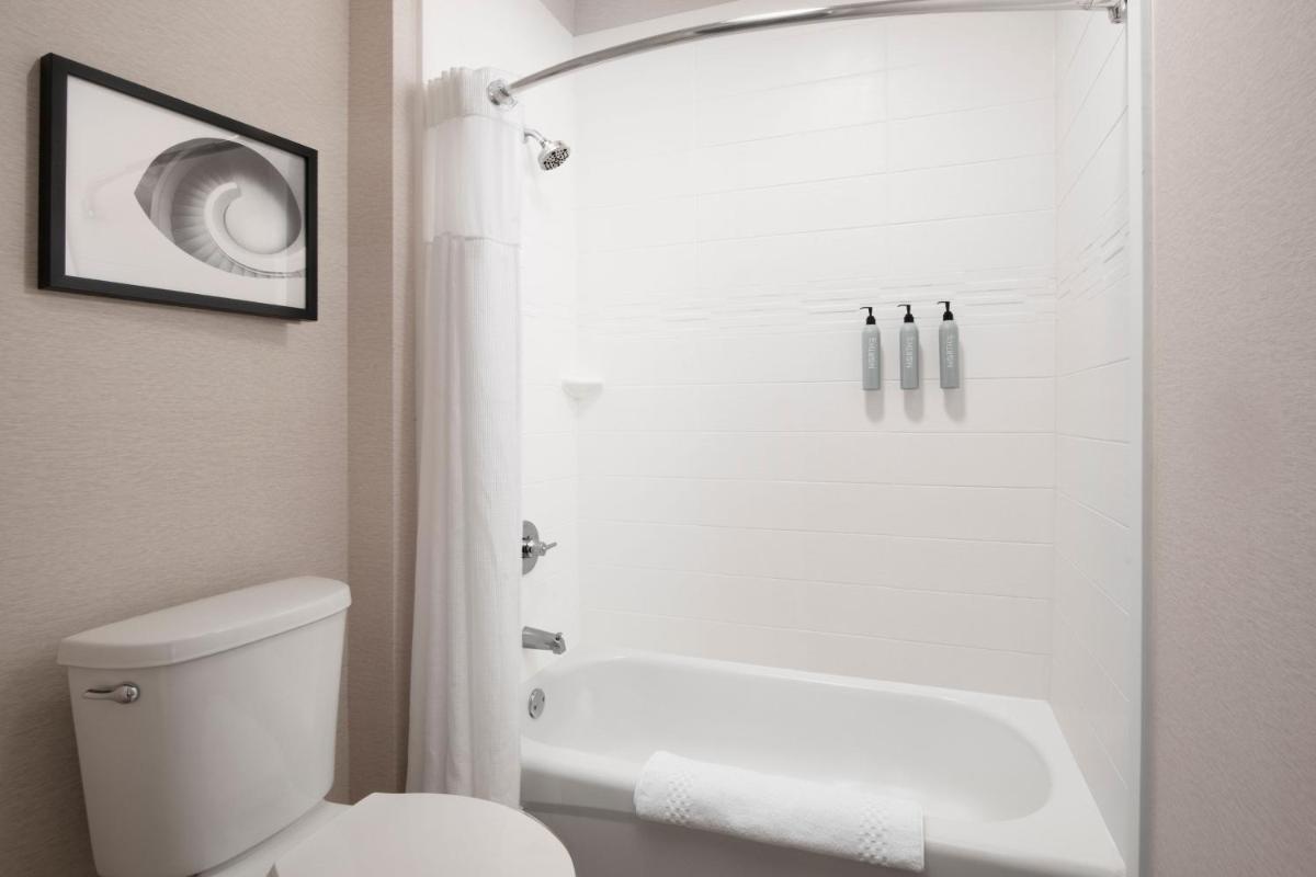 Residence Inn by Marriott Fort Smith - Housity