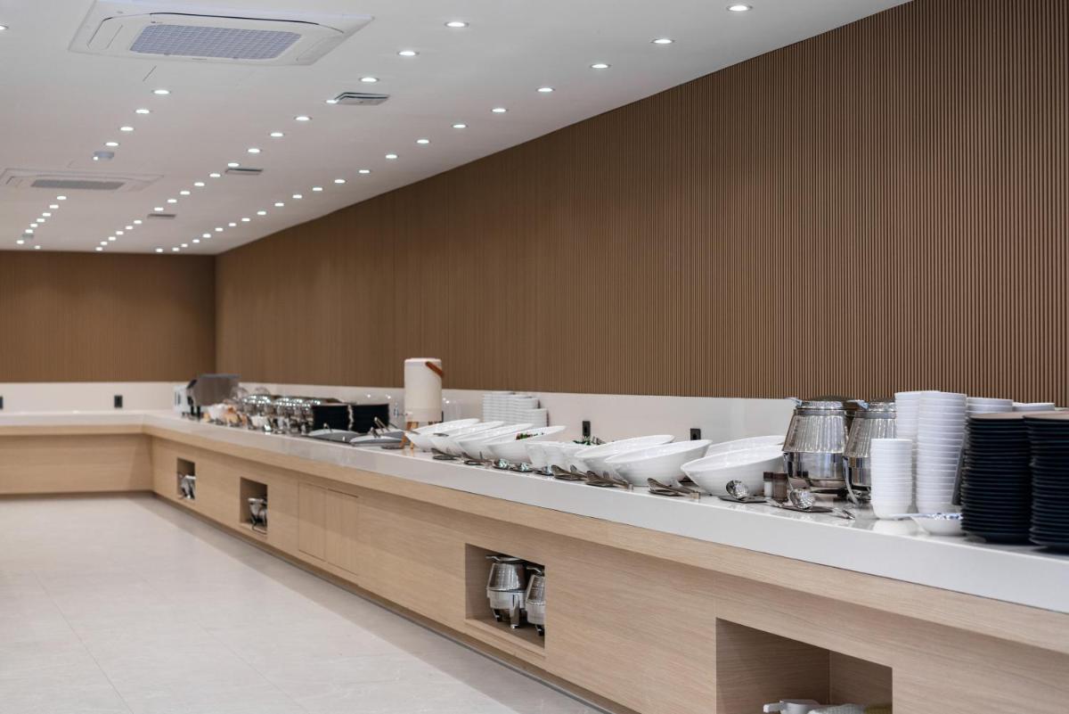 Gunsan Stay Tourist Hotel - Housity