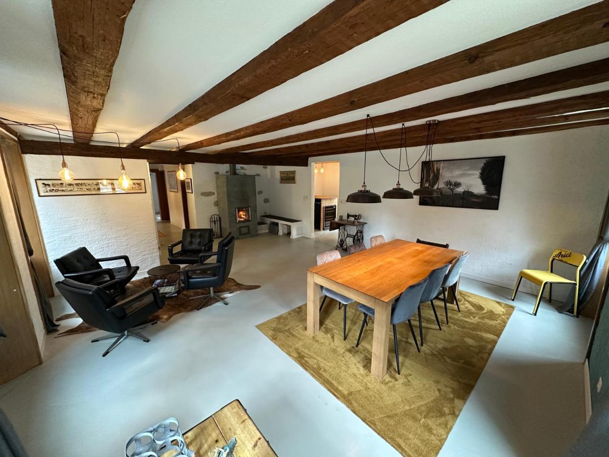 Magnifique Maison de Maître à Romont - Housity