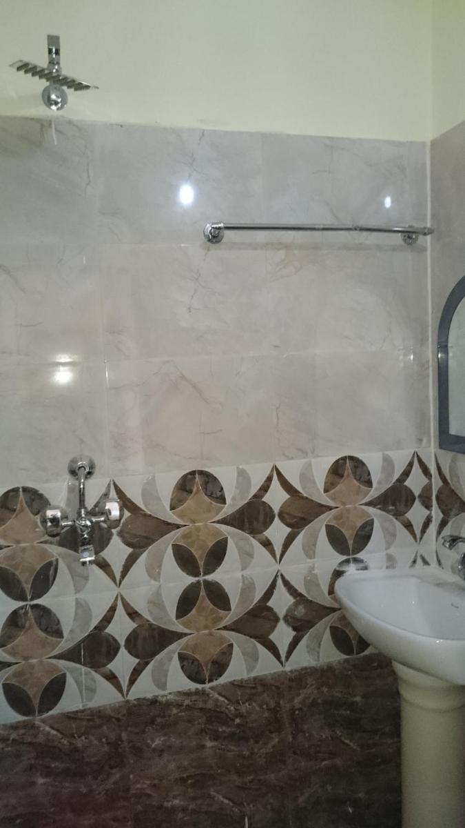 Rahul Buddha Guest House - Housity