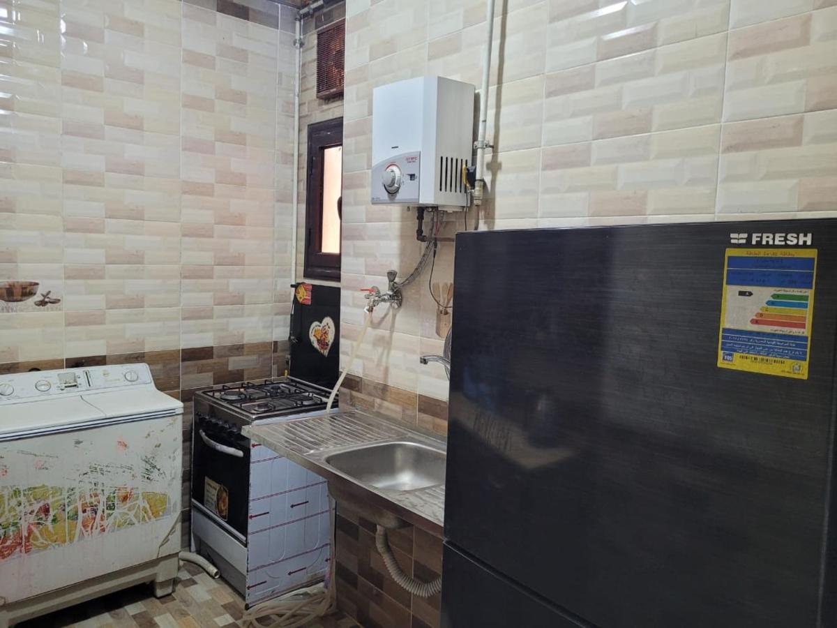 Azzam Guest House 2 families only - Housity