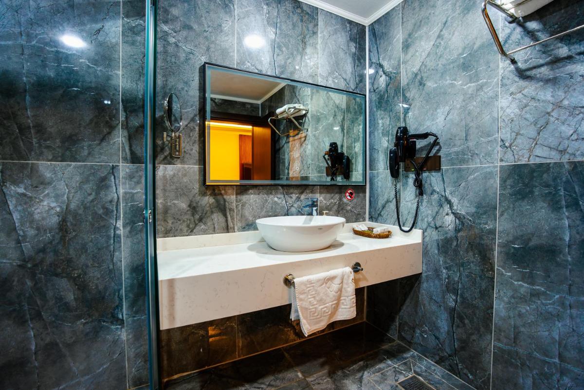 Sofia Hotel - Hizvo