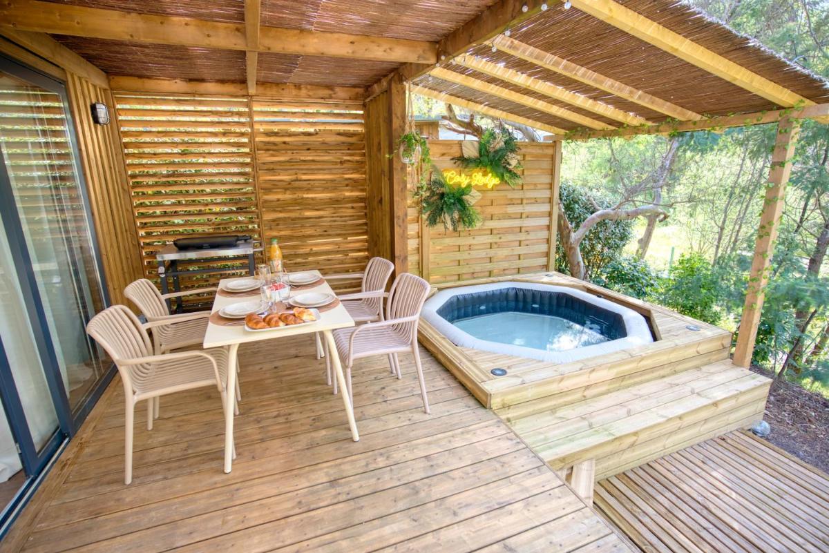 Cosy Lodge - spa, terrasse & parking - Housity