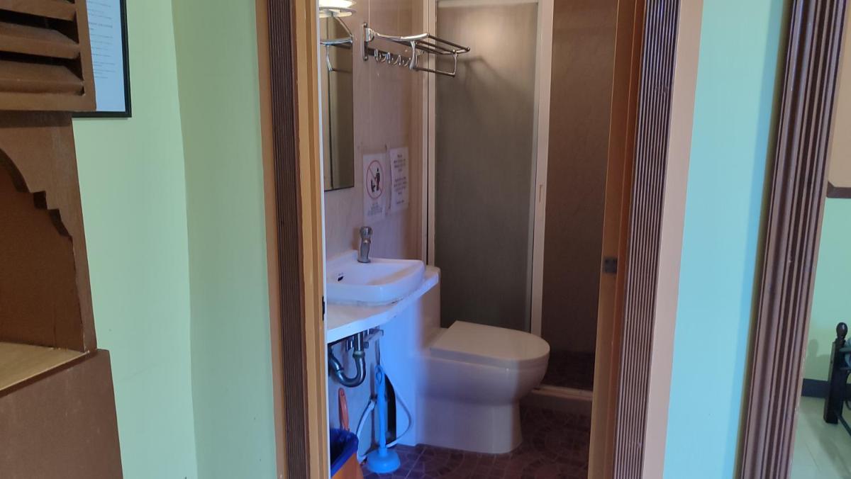 Mango House Apartments - Housity