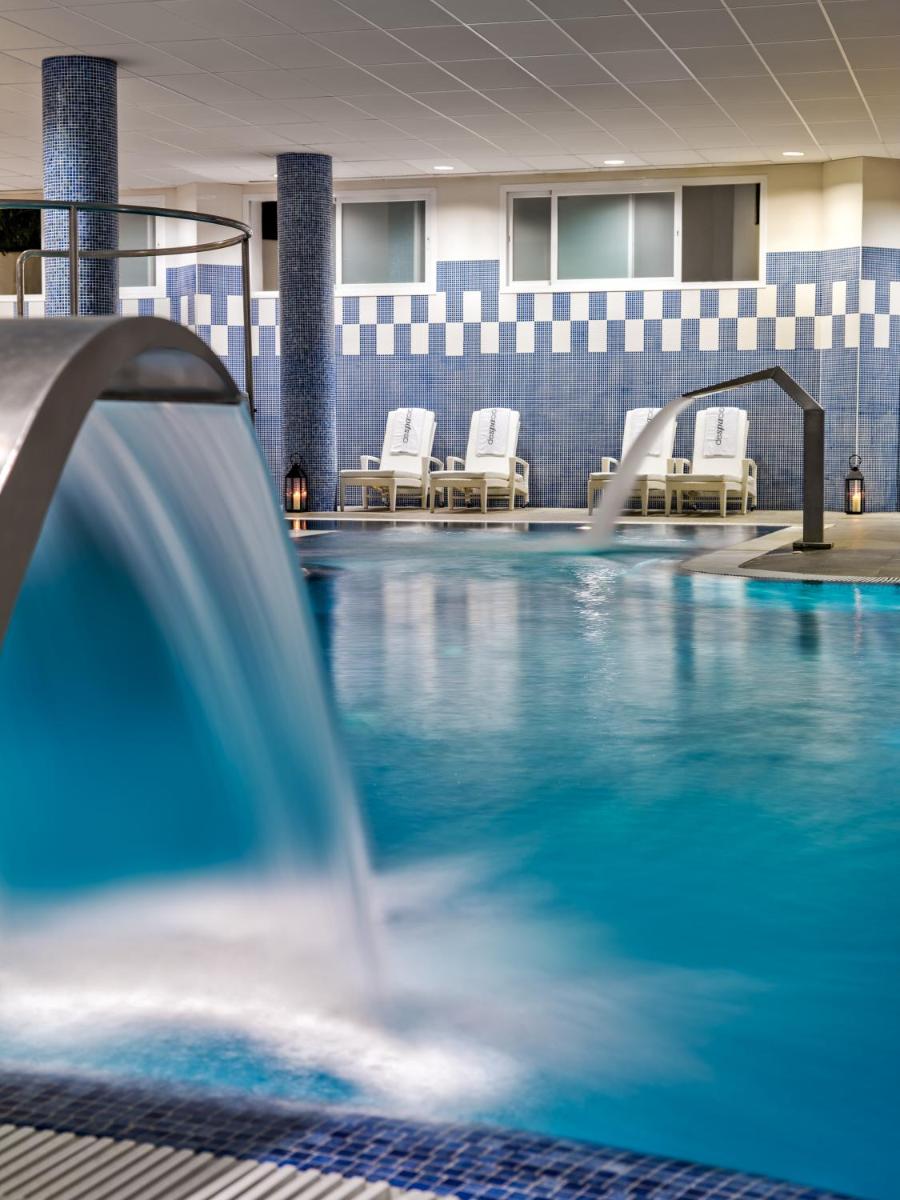 Piscina en o cerca de H10 Estepona Palace