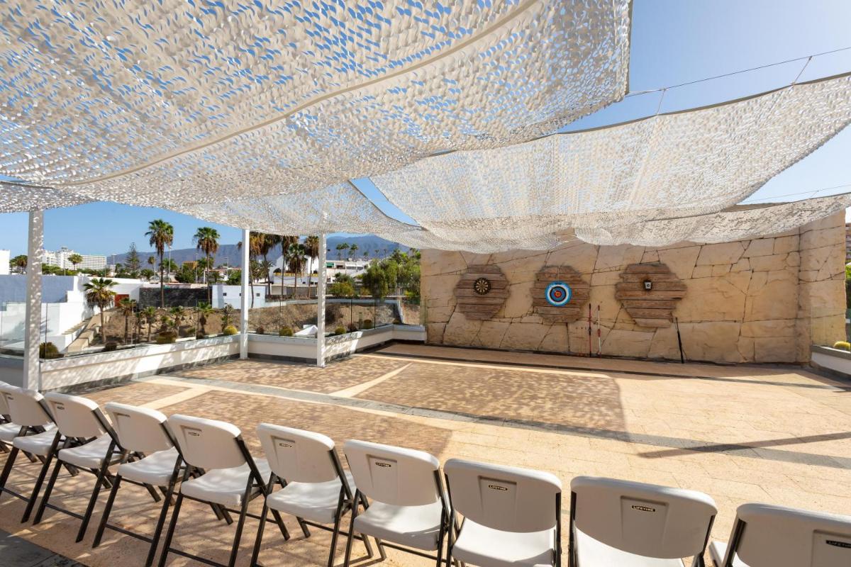 Imagen de la galería de Alexandre Gala, en Playa de las Américas