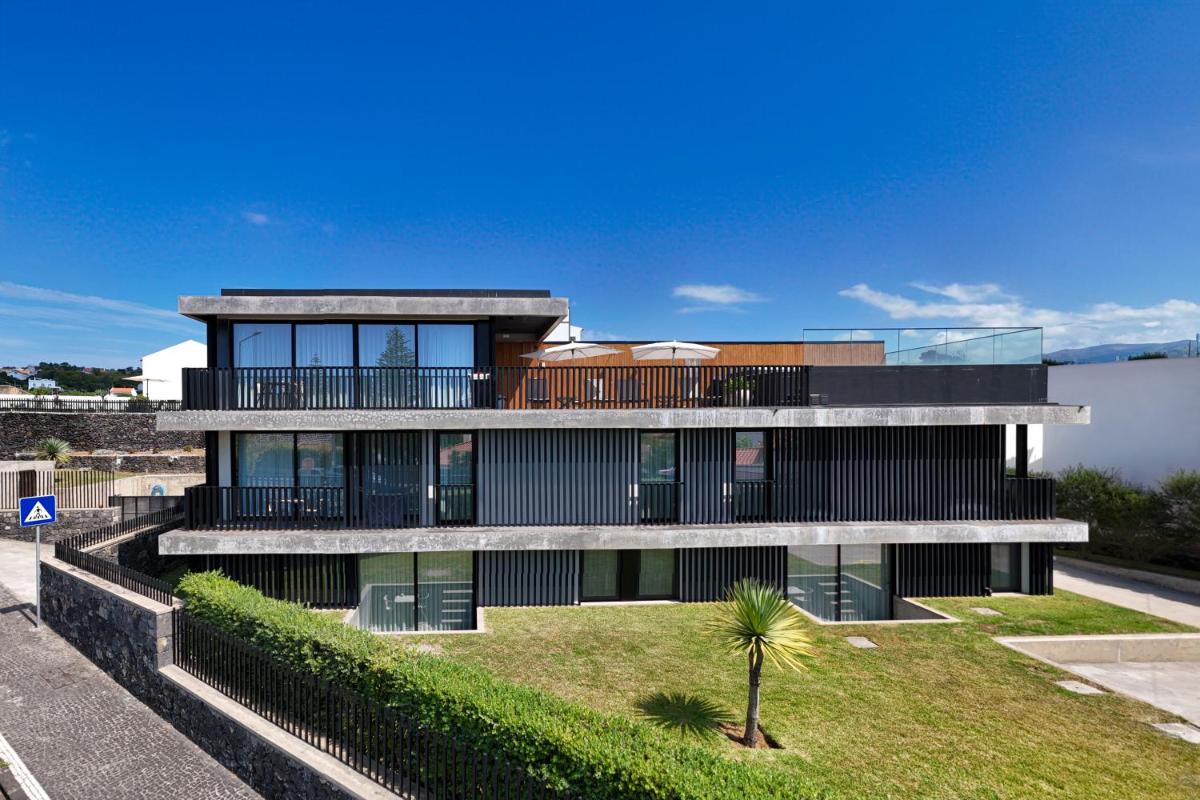 O edifício onde o aparthotel está situado