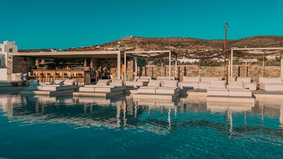 Sersi Paros Villas & Suites - Housity