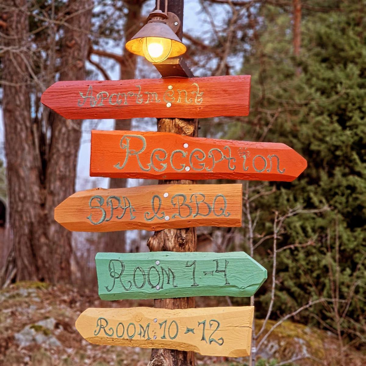Woodstock B & B Studios - Housity