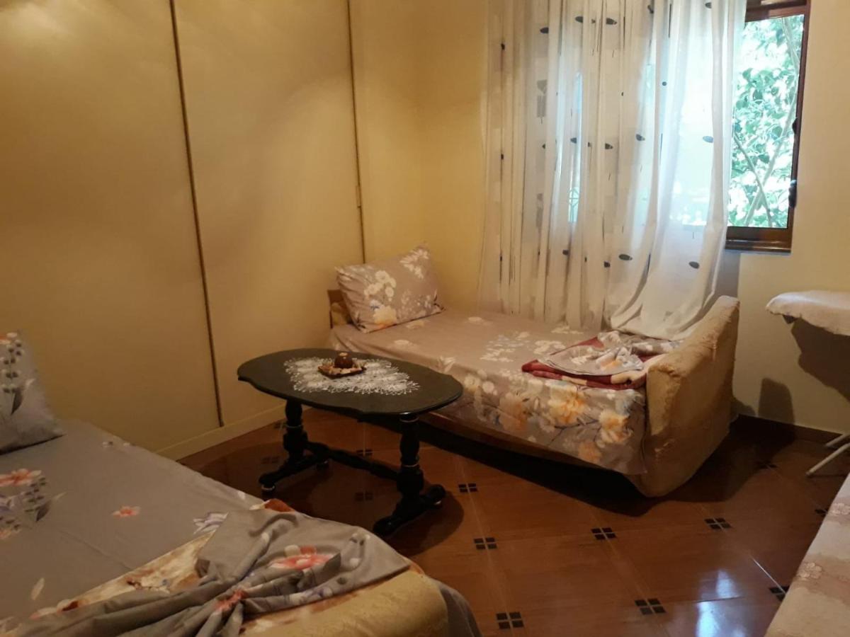 Villa Mukaj - Housity