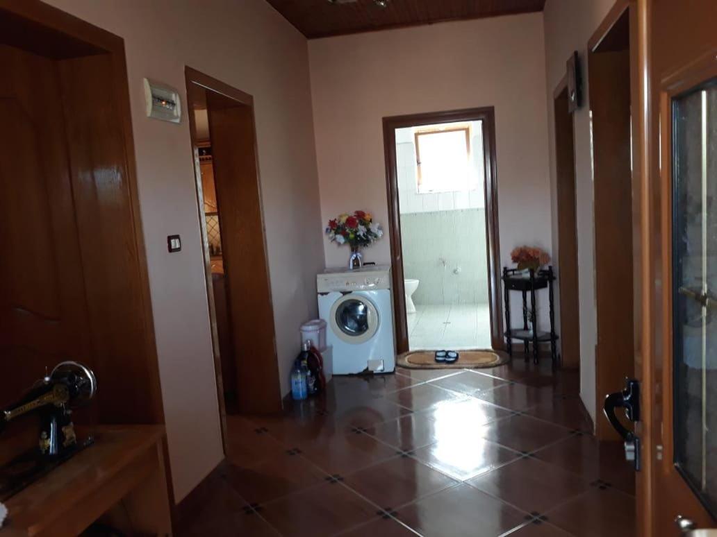 Villa Mukaj - Housity