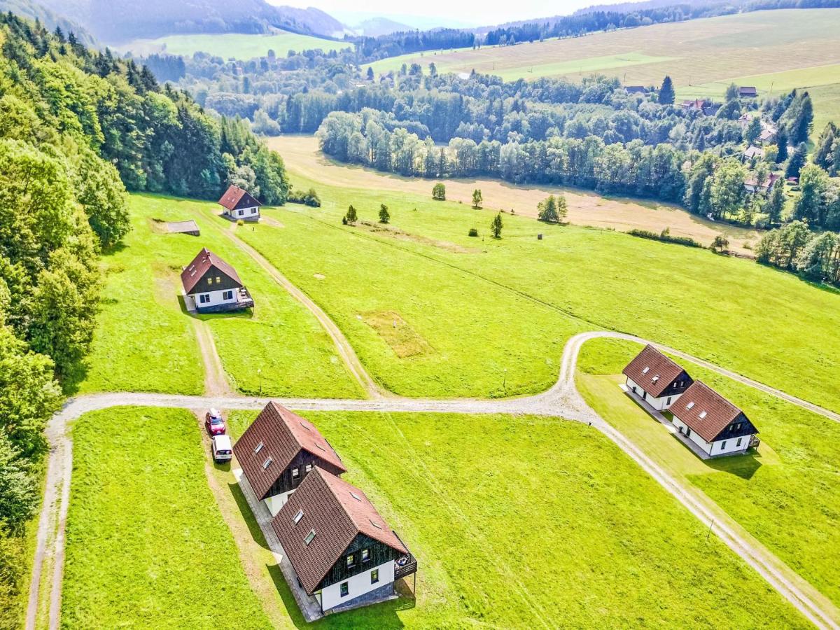 Holiday Home Stárkov by Interhome - Housity