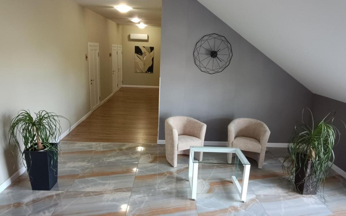 Gosudar Hotel - Housity