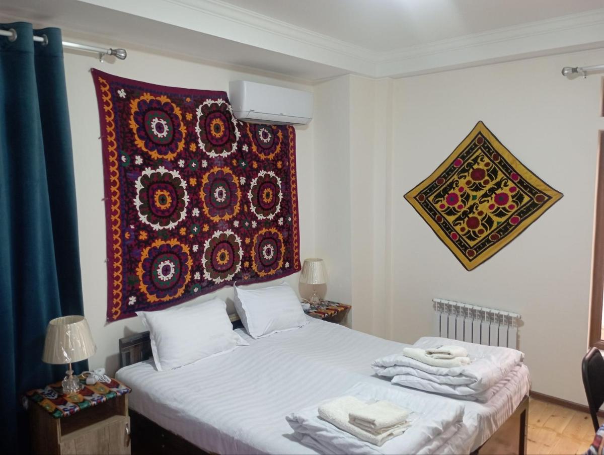Suzani Art National House - Housity