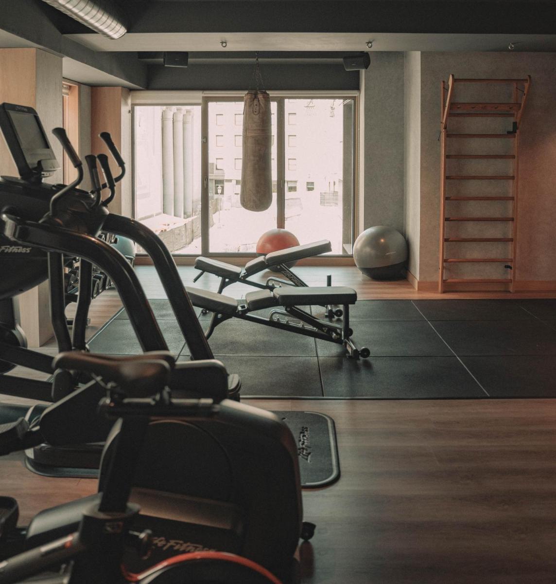 Gimnasio o instalaciones de fitness de Thompson Madrid, by Hyatt