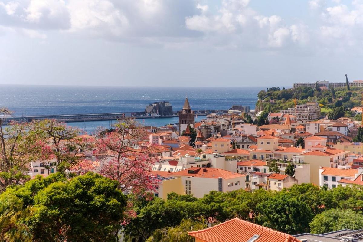 Varandas Funchal-Near center - Housity