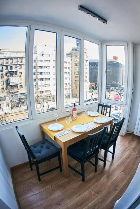 Suitetrails - OLD TOWN 2 beds panoramic balcony