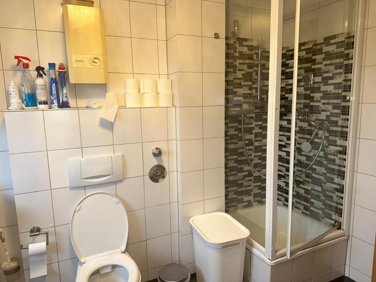 Modernes Apartment 3 mit 5 Schlafzimmer 8 einzelne Betten - Housity