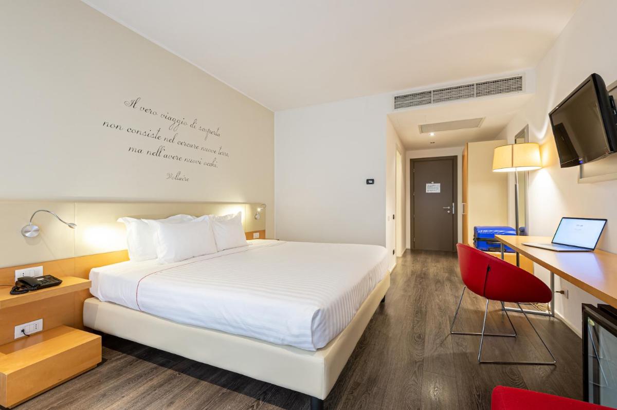 UNA Hotels Le Terrazze Treviso Hotel & Residence - Housity