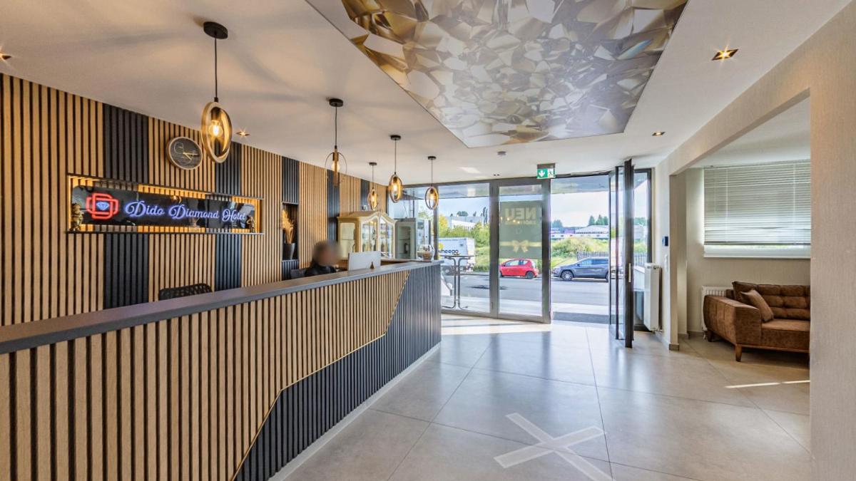 DiDo Diamond Hotel - Housity