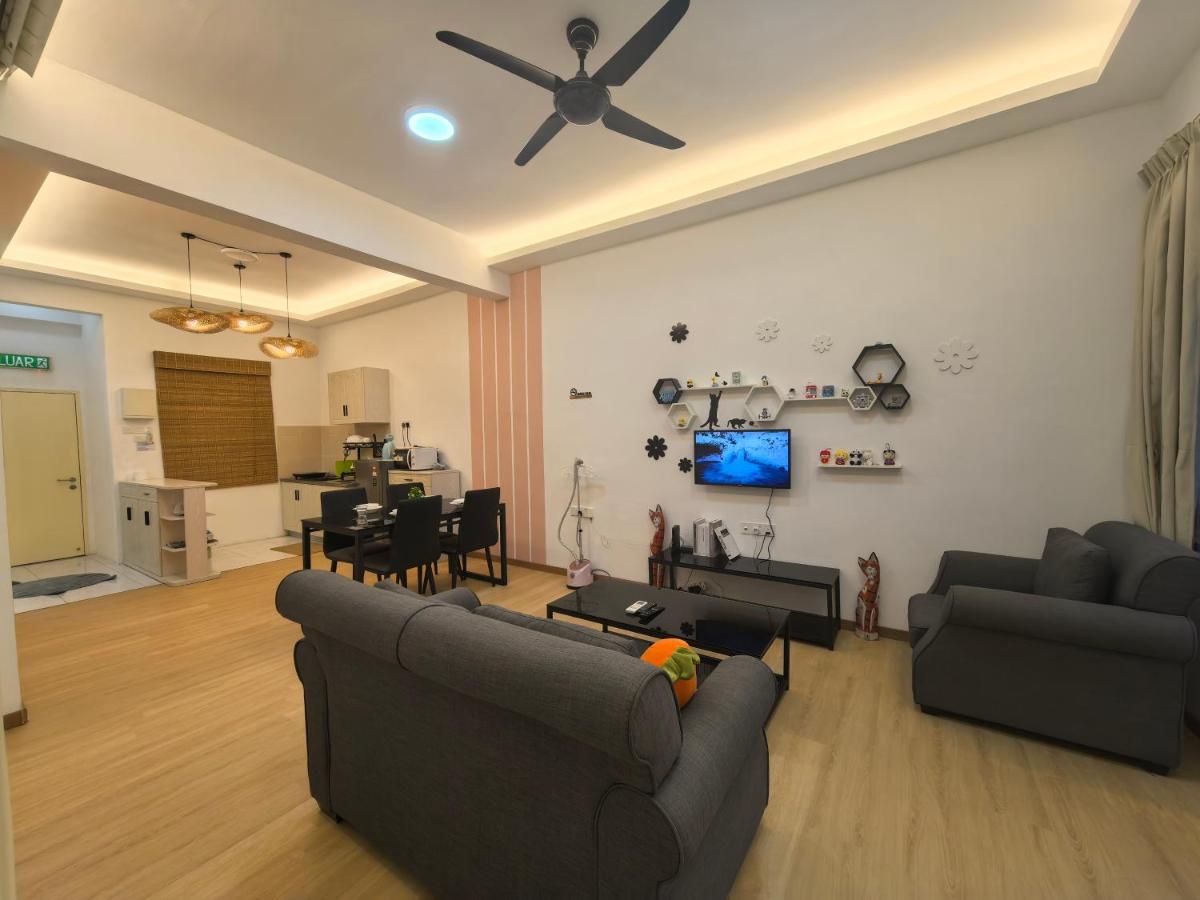 LANGKAWI JAPANESE STLYE FAMILY DELUXE HOUSE FOR 9Pax New grade - Housity