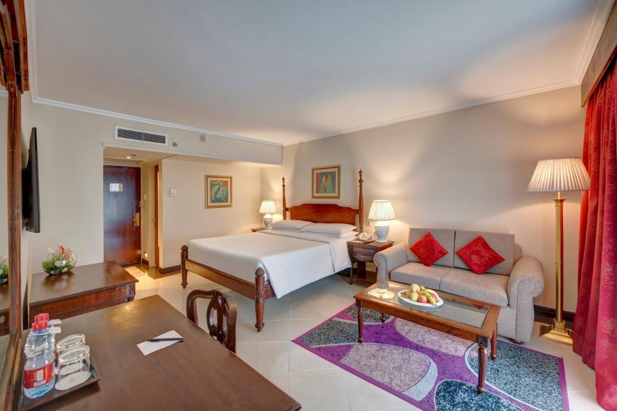Pearl Continental Hotel, Rawalpindi - Housity