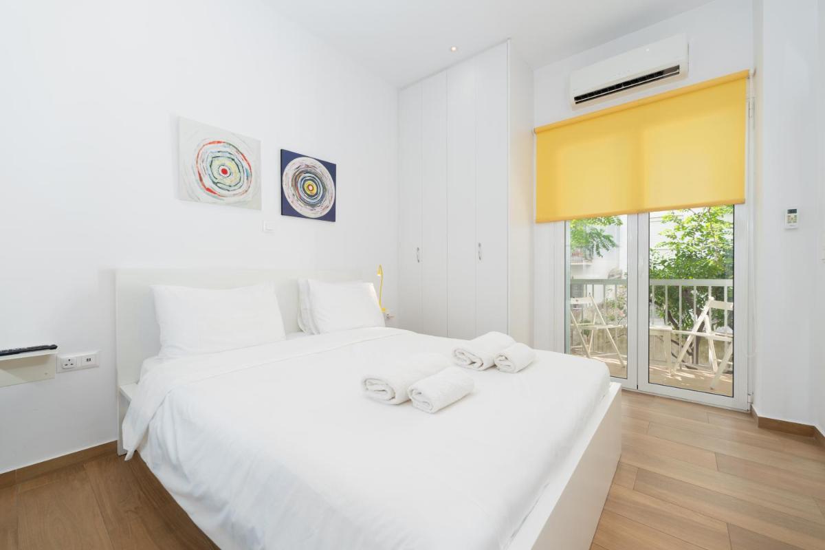 Charming Sunny Studio in Athens - Housity
