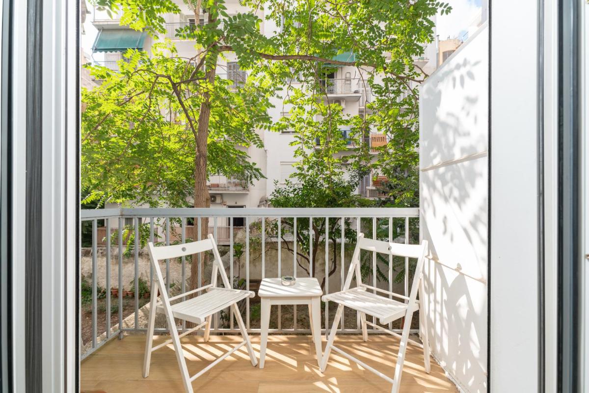 Charming Sunny Studio in Athens - Housity