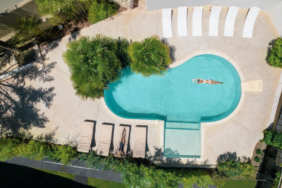 Piscine de l'établissement DODO etc ou située à proximité