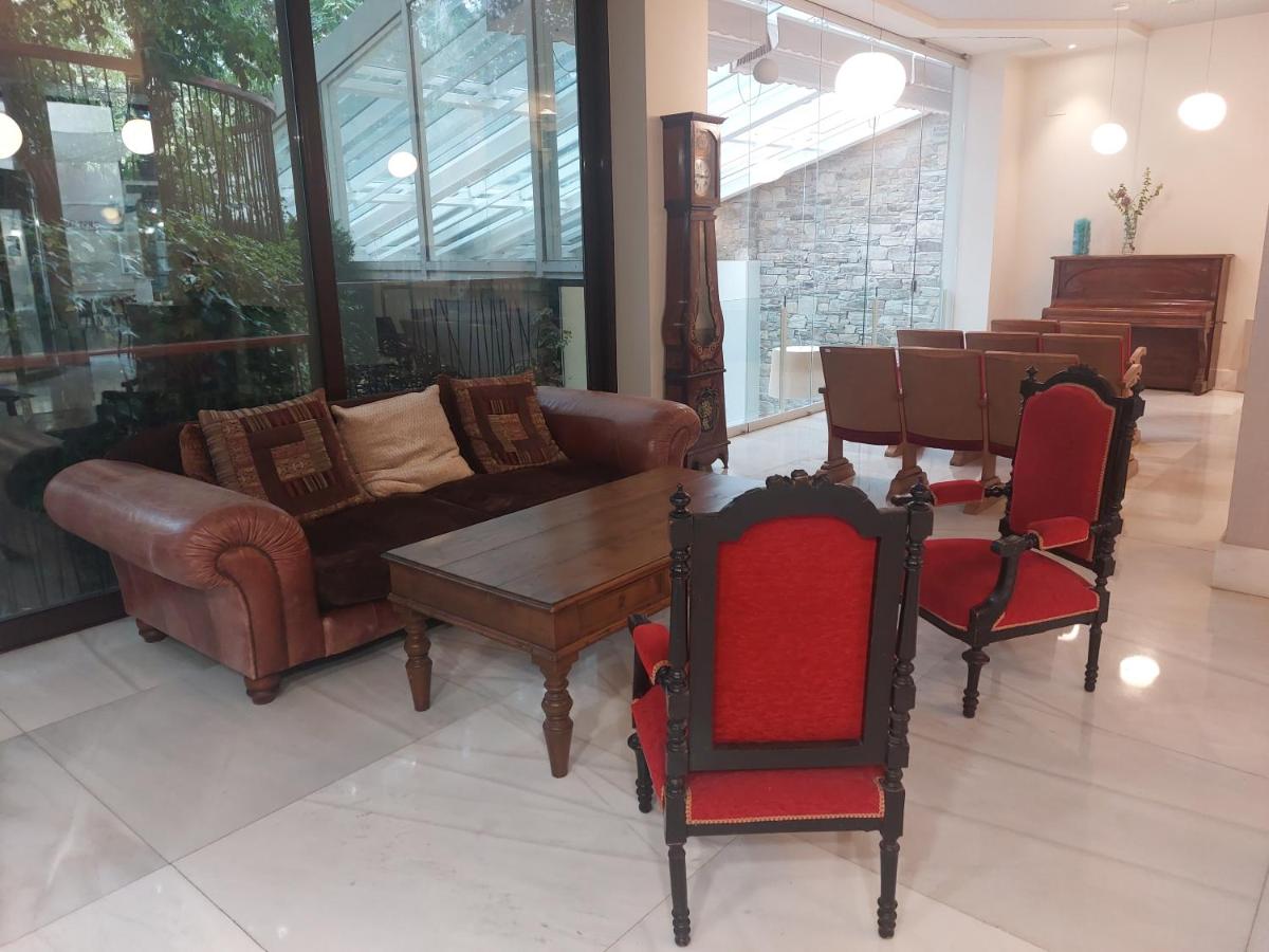 Zona de estar de U-Hotel Spa Ciudad de Astorga